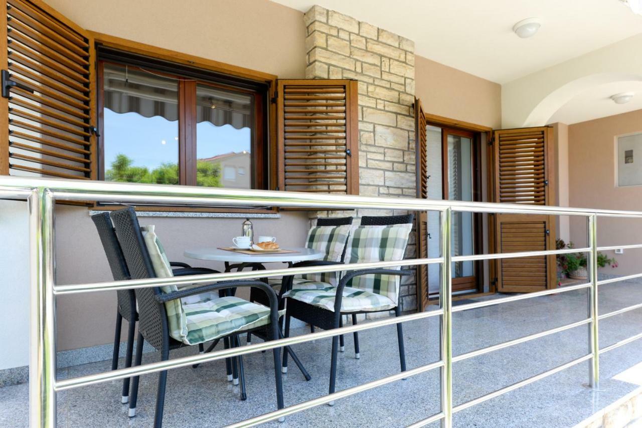 Apartmani Bosa Zadar Exterior foto
