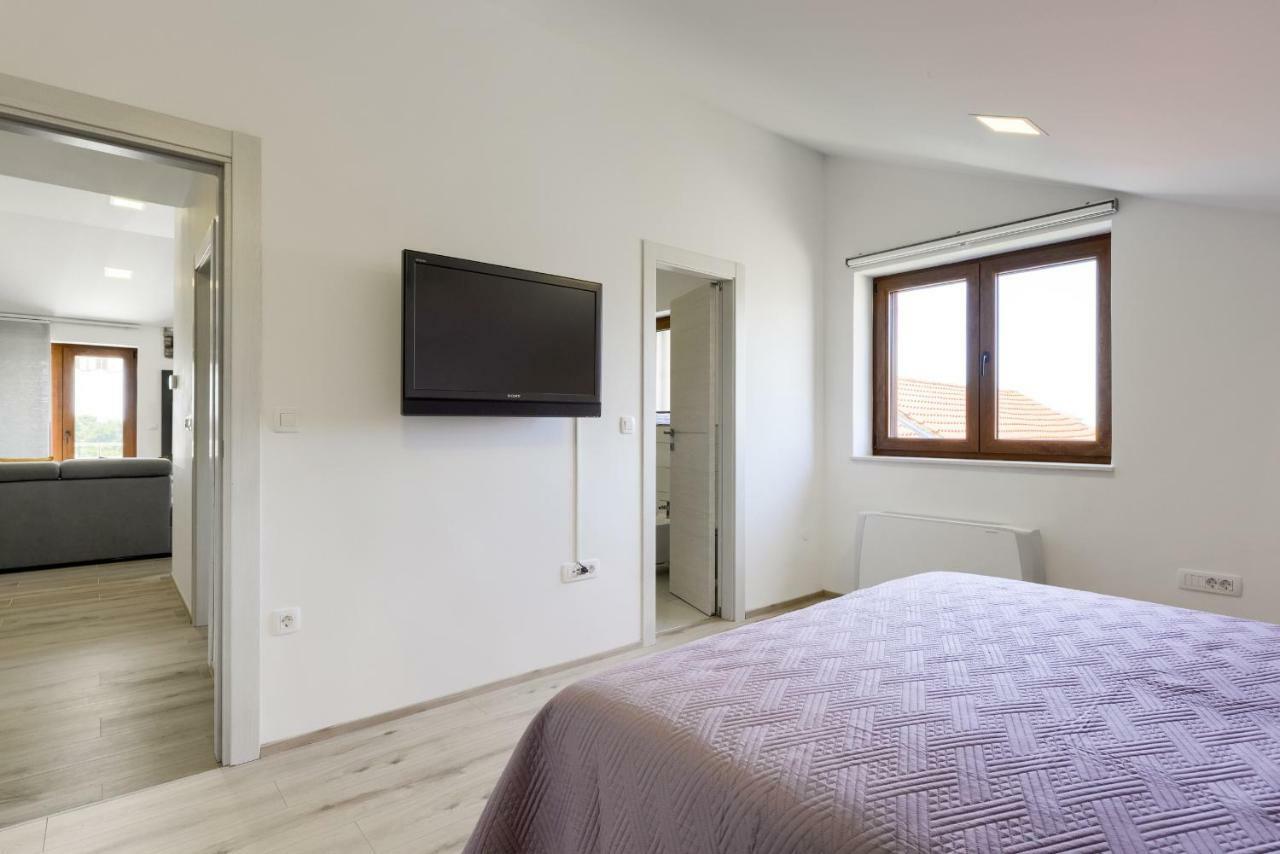 Apartmani Bosa Zadar Exterior foto