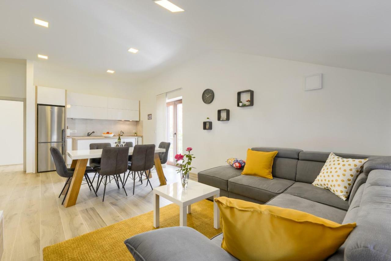 Apartmani Bosa Zadar Exterior foto