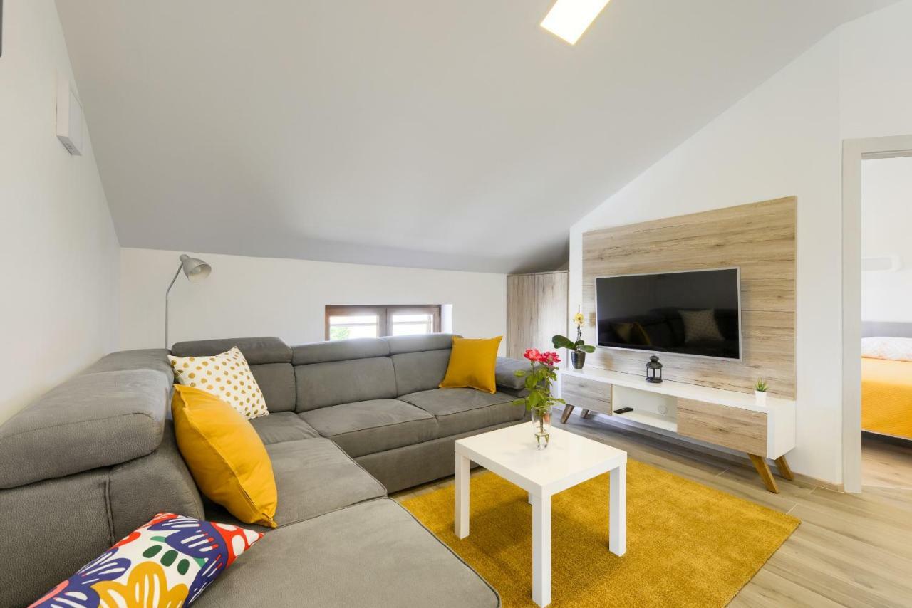 Apartmani Bosa Zadar Exterior foto